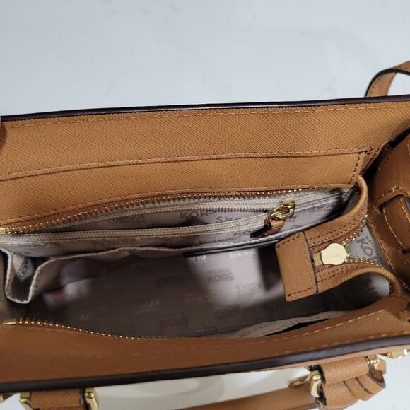 Michael Kors Dillon Monogram Small Satchel and Crossbody Bag Vanilla - Picture 7 of 15